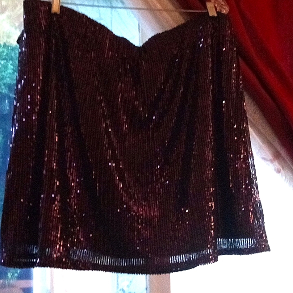 Sequent purple skirt